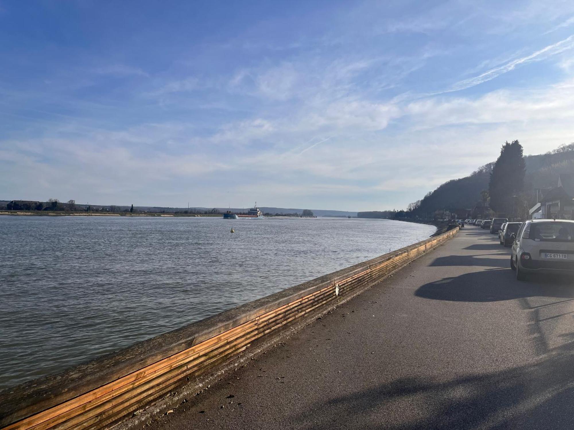 Gite La Fleur De Seine Villequier Экстерьер фото
